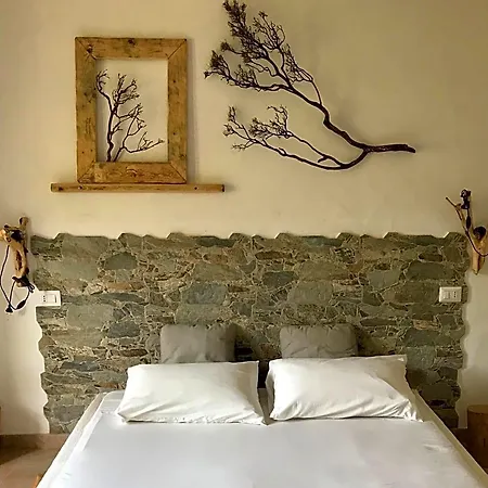Bed & Breakfast I Ginepri Teulada